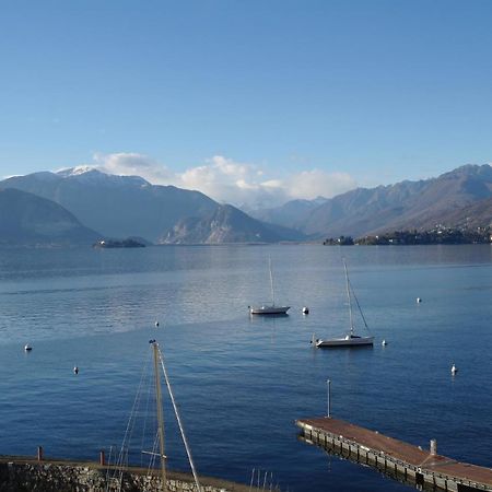 La Dama Del Porto Hotell Laveno-Mombello Exteriör bild